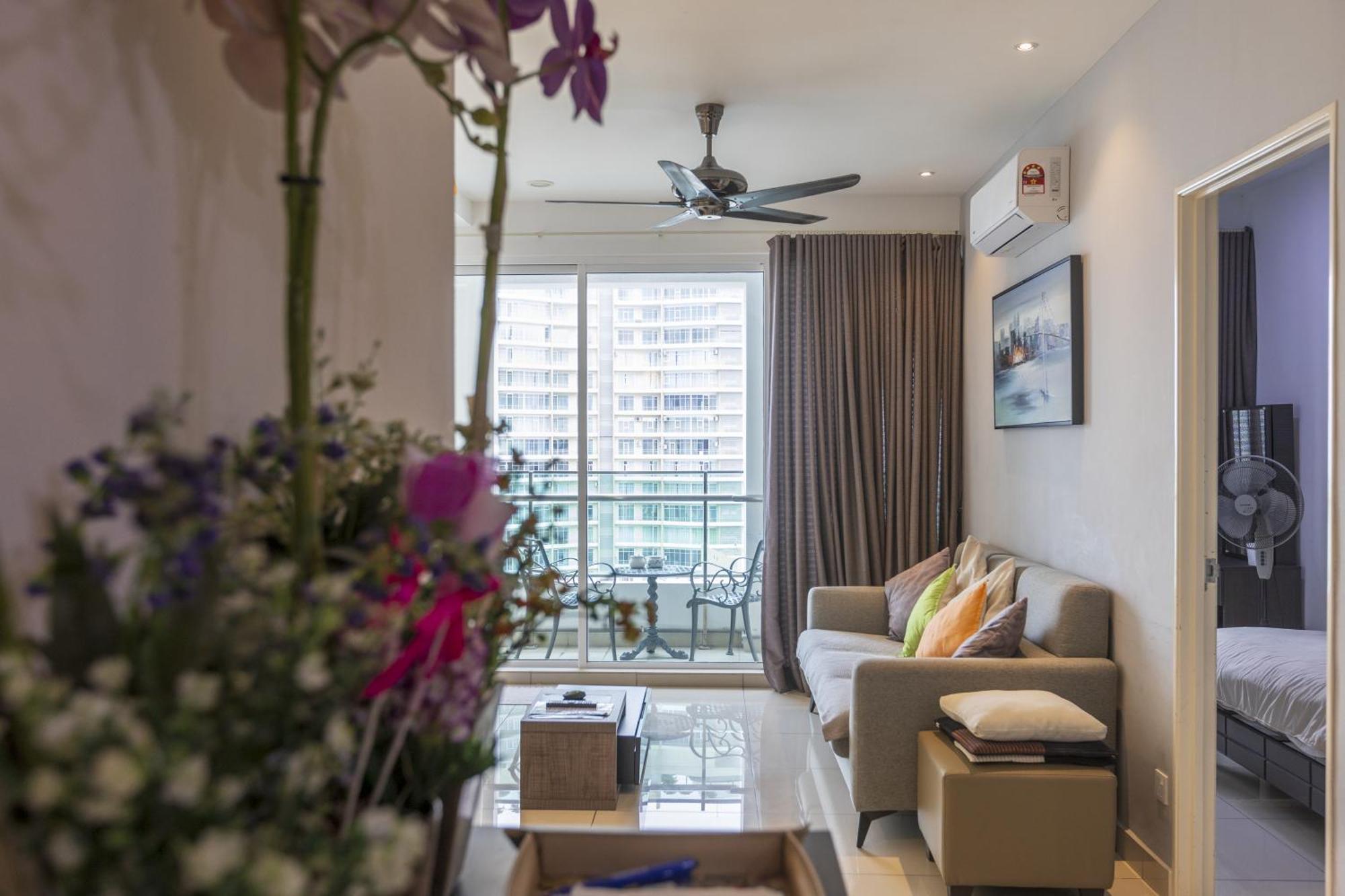 Sky Suites George Town Zewnętrze zdjęcie